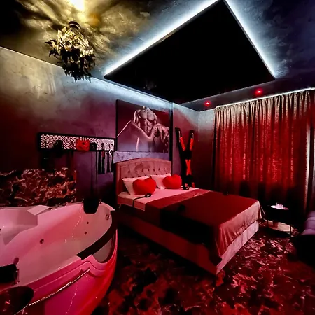 Homestay Love Room Bucharest
