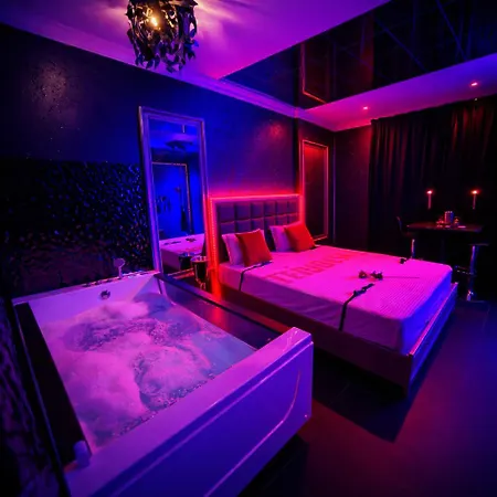Quarto em Acomodações Particulares Love Room- Adult Only *