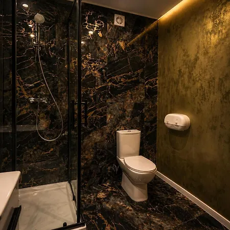 Room- Adult Only