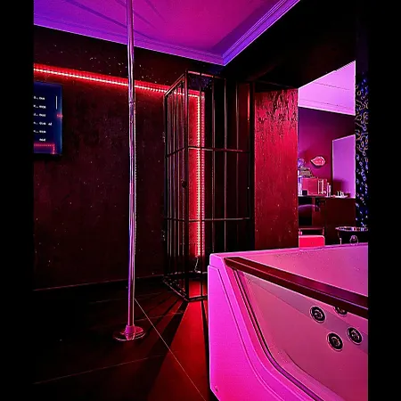 Room- Adult Only *