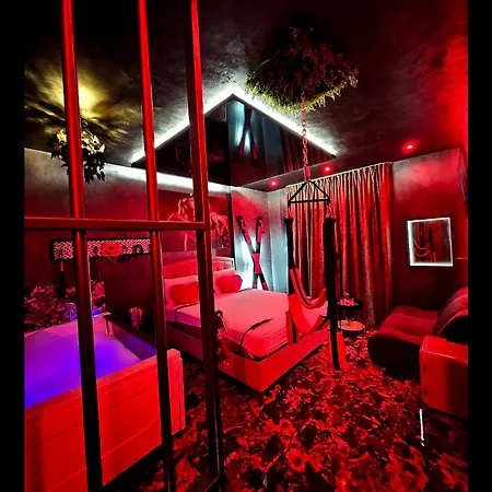 Love Room ホームステイ *