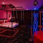 Room- Adult Only Bukarest